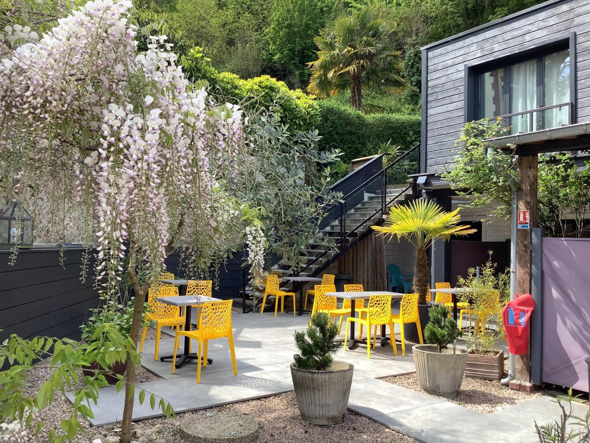 Hôtel Monet La Rivière-Saint-Sauveur Buitenkant foto